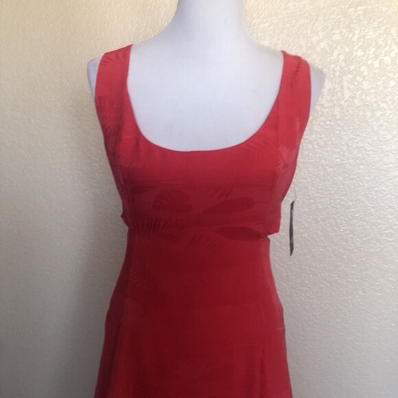 Guess Spike Punch Nathaly Cutout A-Line Mini Dress Size L Red Pink New - Picture 4 of 11